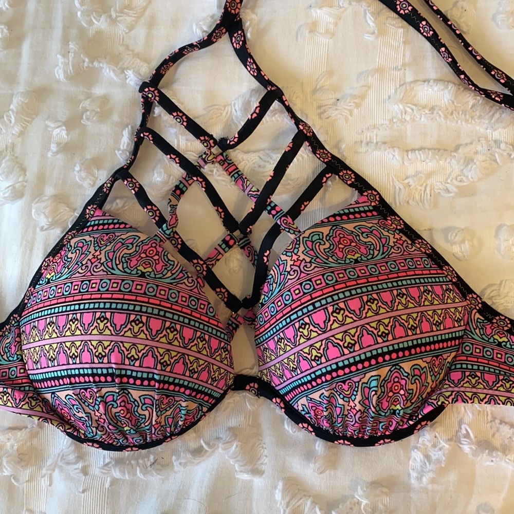 Shade & Shore Bikini Top Front Cage Aztec Print
